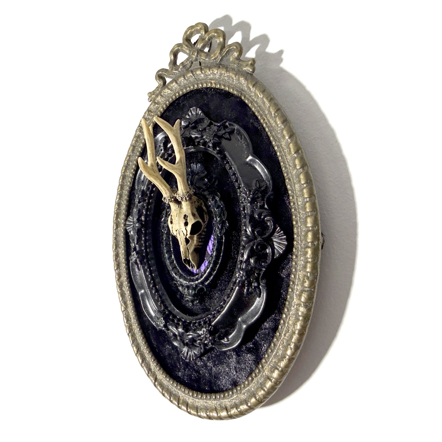 Resin Deer Skull on Black Velvet Antique Framed Home Deco